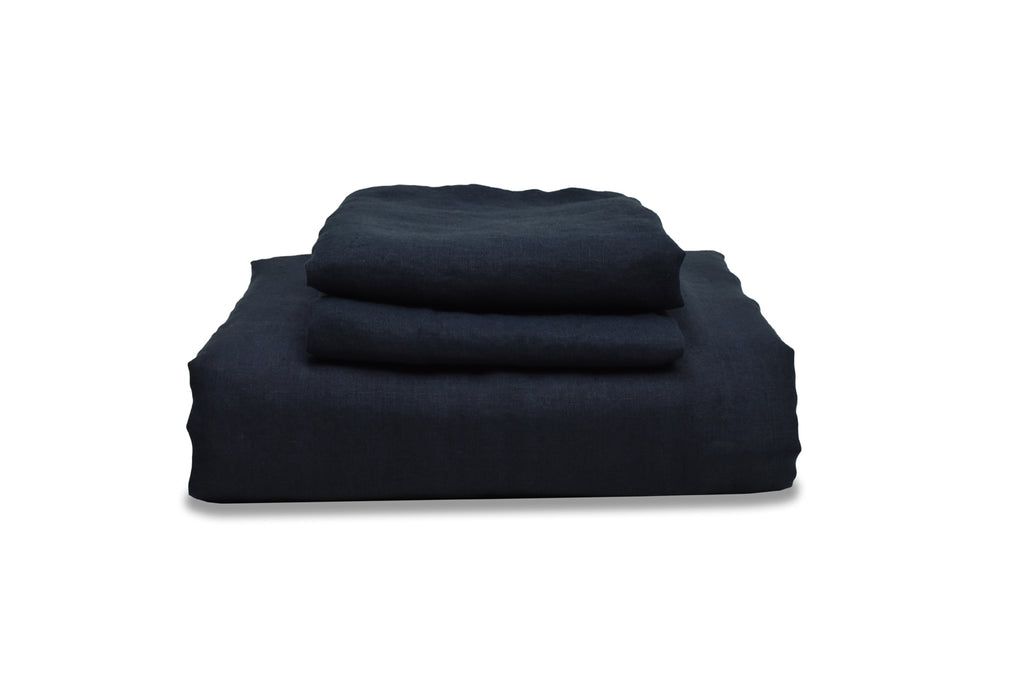 Folded Navy Blue Linen Duvet Cover Set