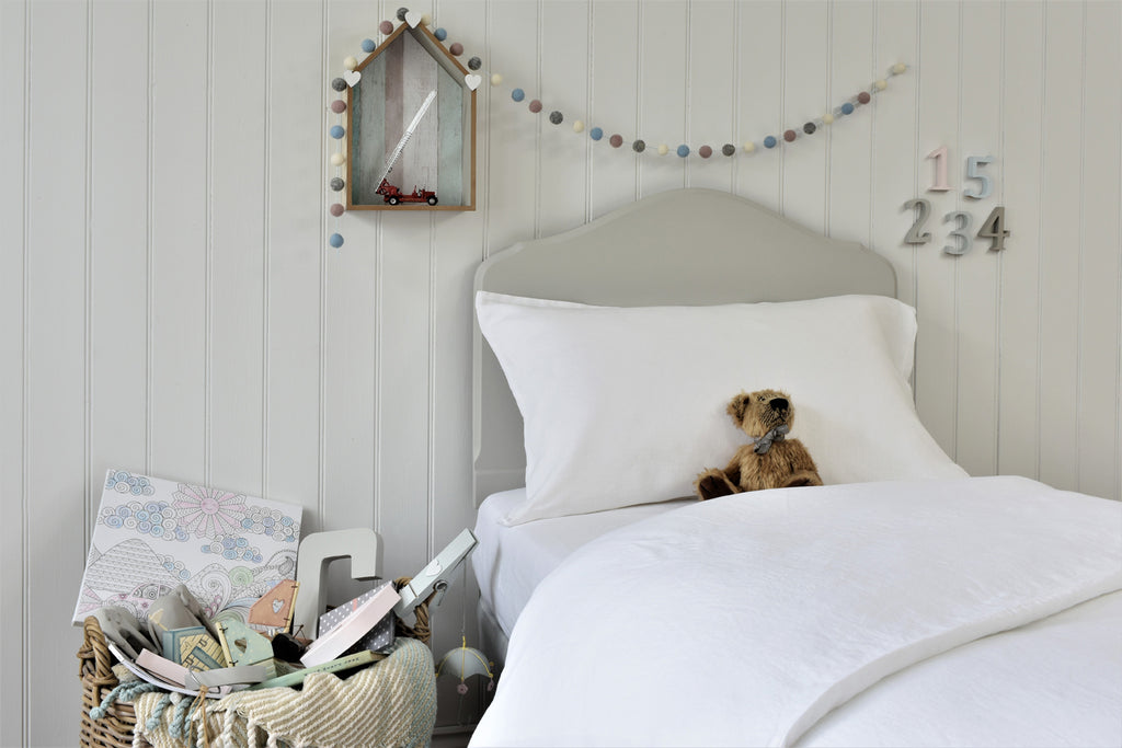 Flax Linen Kids White Bedding UK with Teddy and Toys